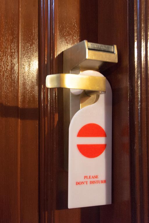 Rahat Hotel Aktau  Rum bild