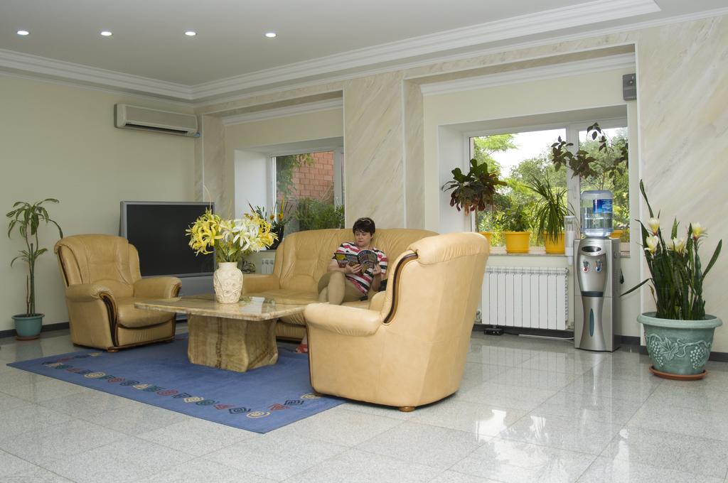 Rahat Hotel Aktau  Exteriör bild